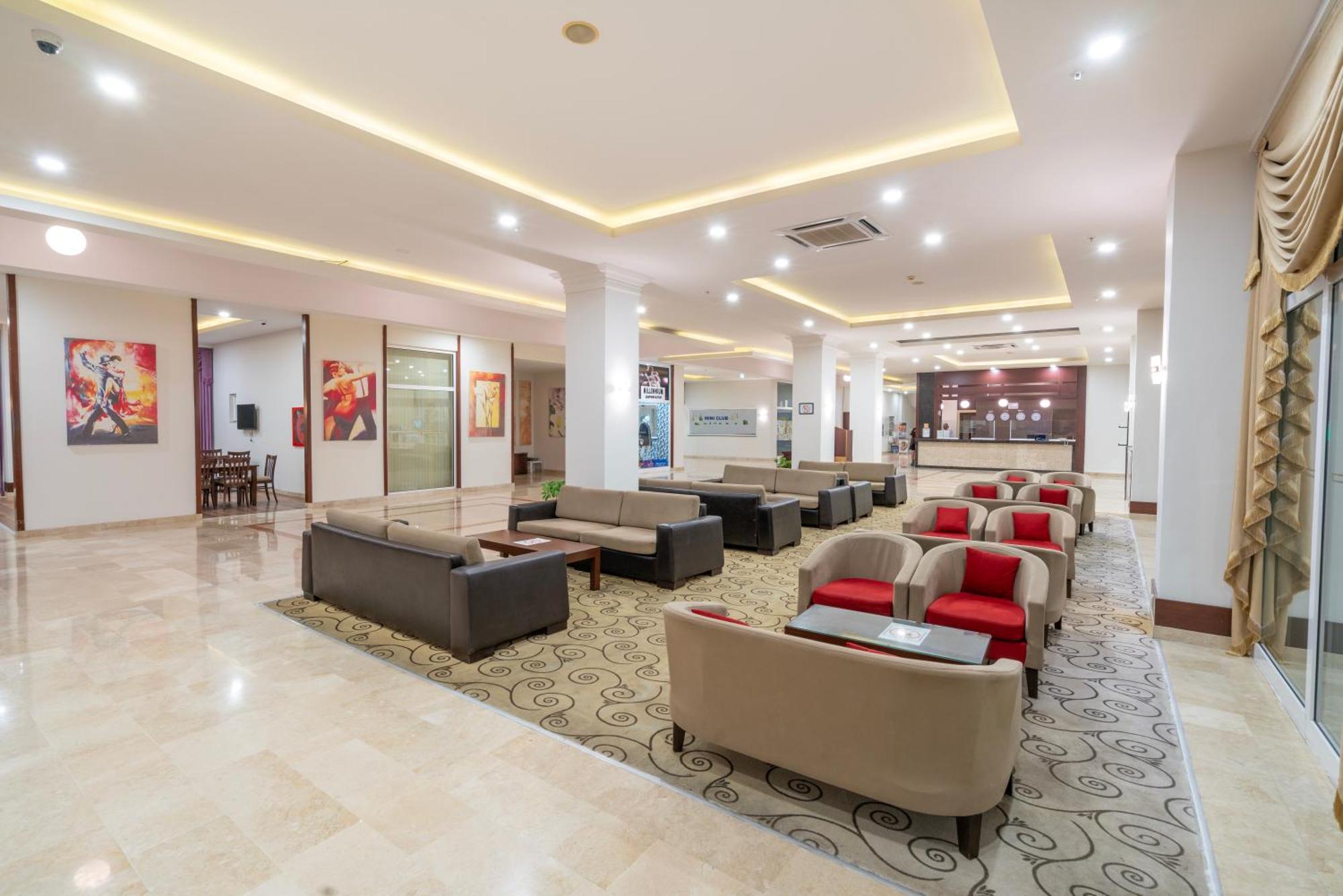 White Lilyum Hotel Анталия Екстериор снимка
