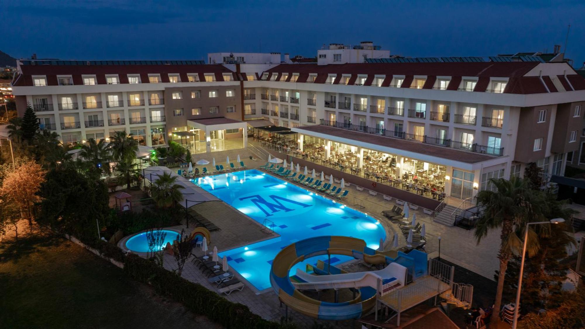 White Lilyum Hotel Анталия Екстериор снимка